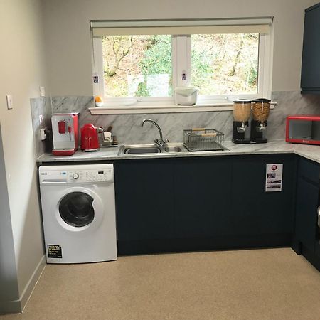 Appin, Beautiful Lochside Apartment With Balcony Fort William Exterior foto