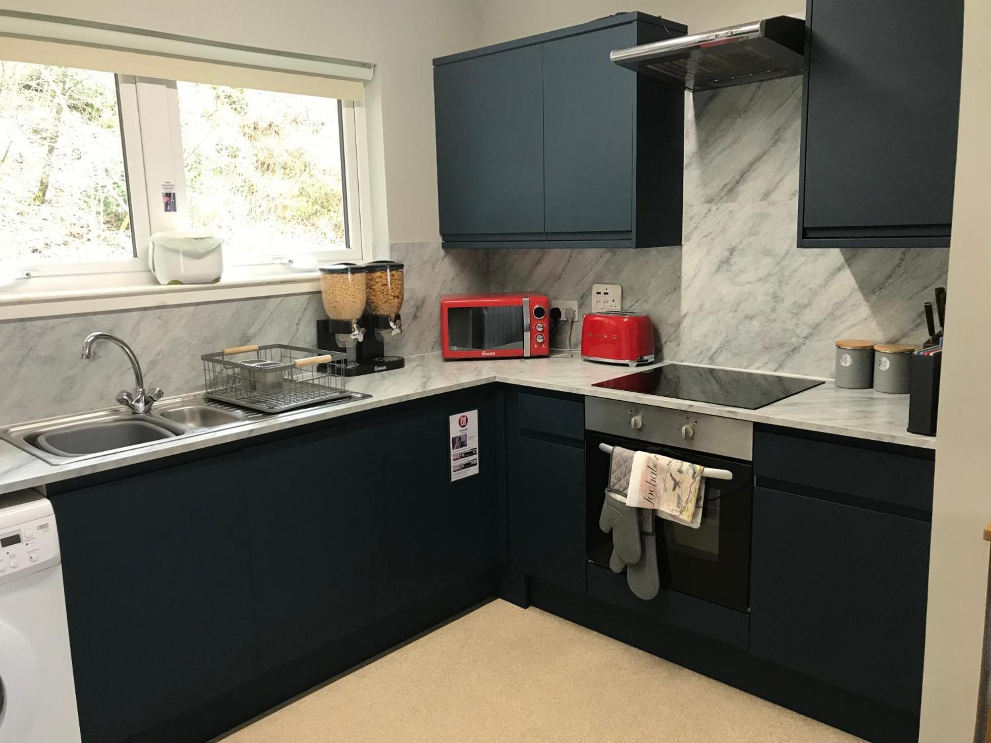 Appin, Beautiful Lochside Apartment With Balcony Fort William Exterior foto